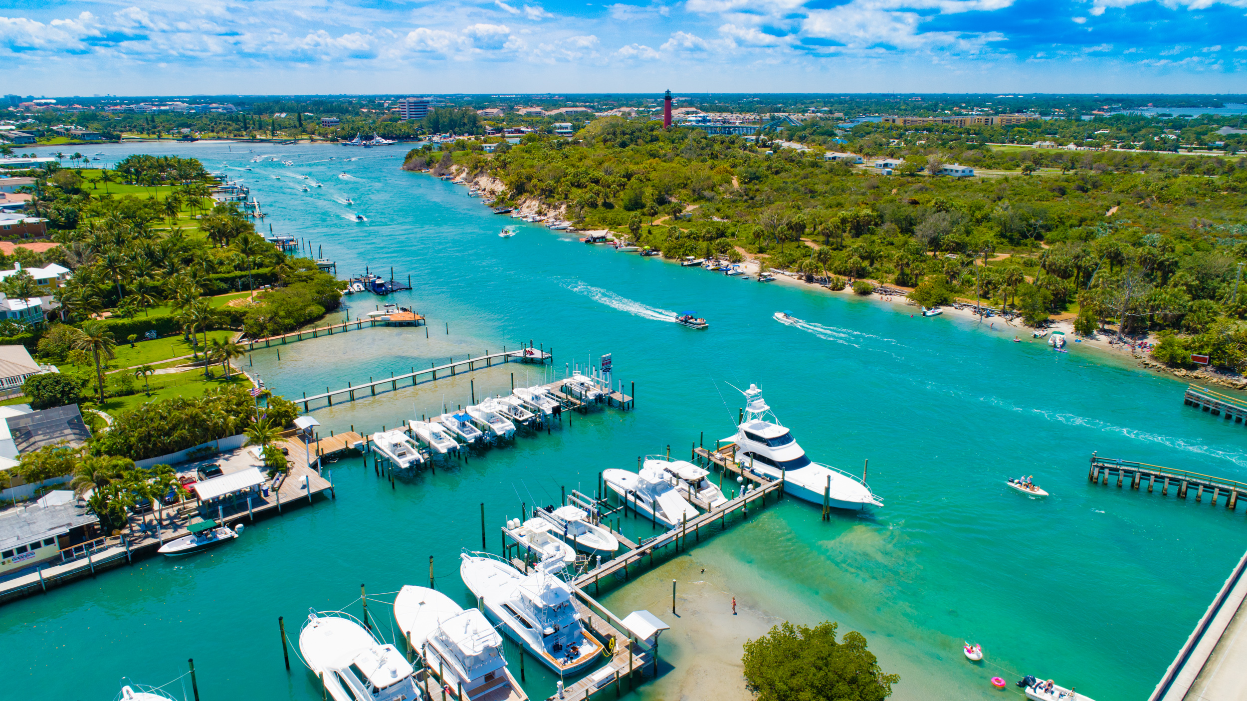 Living the Boater’s Dream: Top Communities with Private Docks in Jupiter